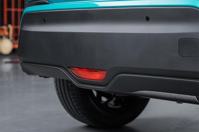 SUVȫСSUV  C-HR